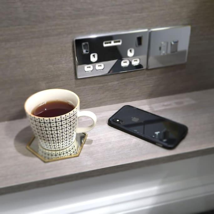 ***Spotless, Bright 1 Double Bed Apartment*** 巴斯 外观 照片
