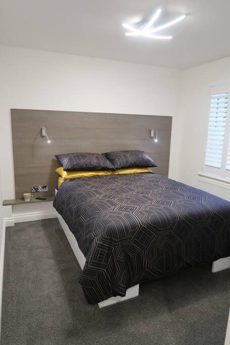 ***Spotless, Bright 1 Double Bed Apartment*** 巴斯 外观 照片